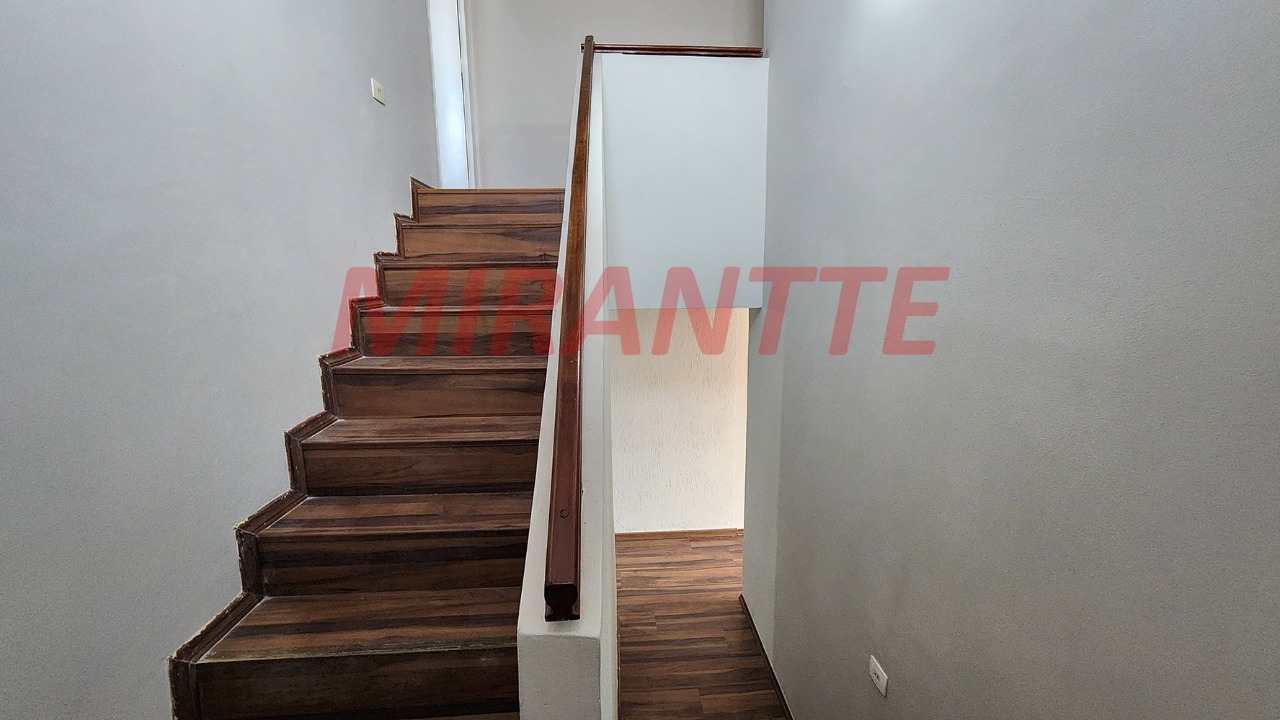 Sobrado de 286m² com 4 quartos em Imirim