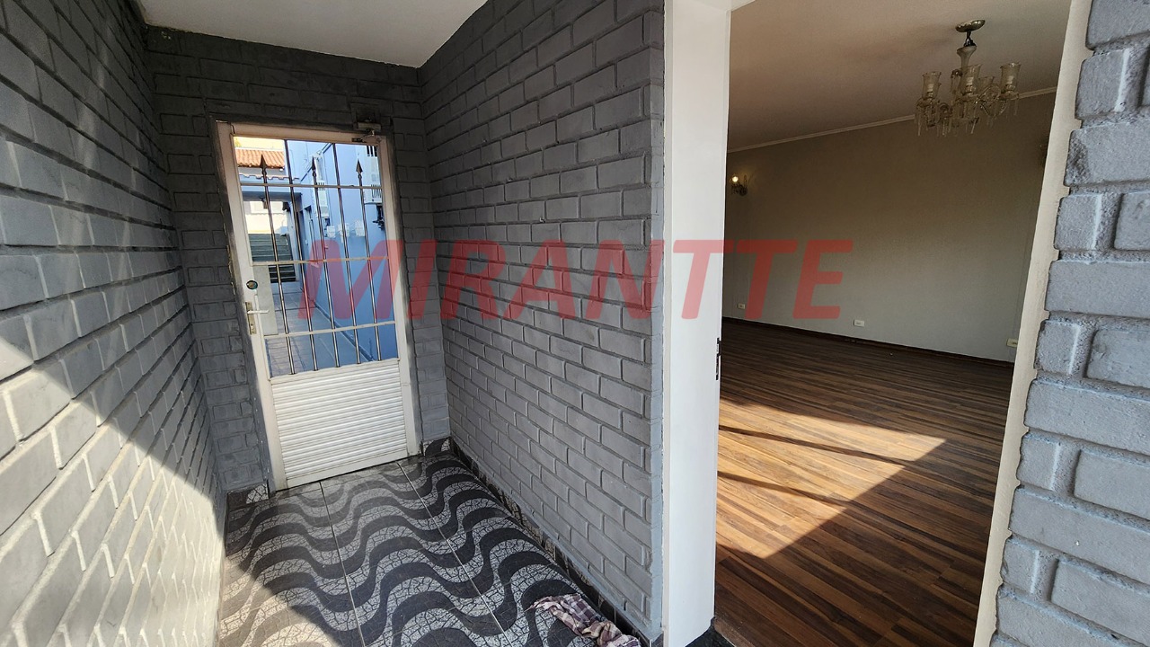 Sobrado de 286m² com 4 quartos em Imirim