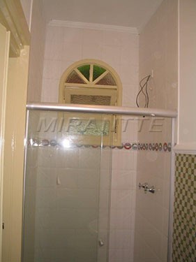 Casa terrea de 250m² com 4 quartos em Horto Florestal