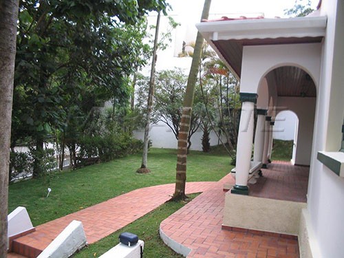 Casa terrea de 250m² com 4 quartos em Horto Florestal