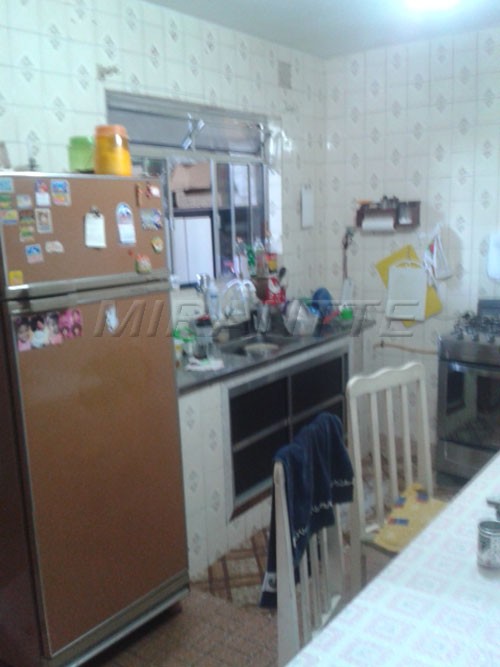 Casa terrea de 450m² com 3 quartos em Vila Irmaos Arnoni