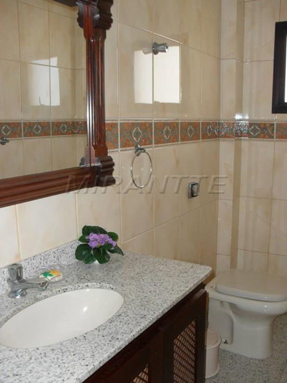 Apartamento de 325m² com 4 quartos em AVIAÇÃO