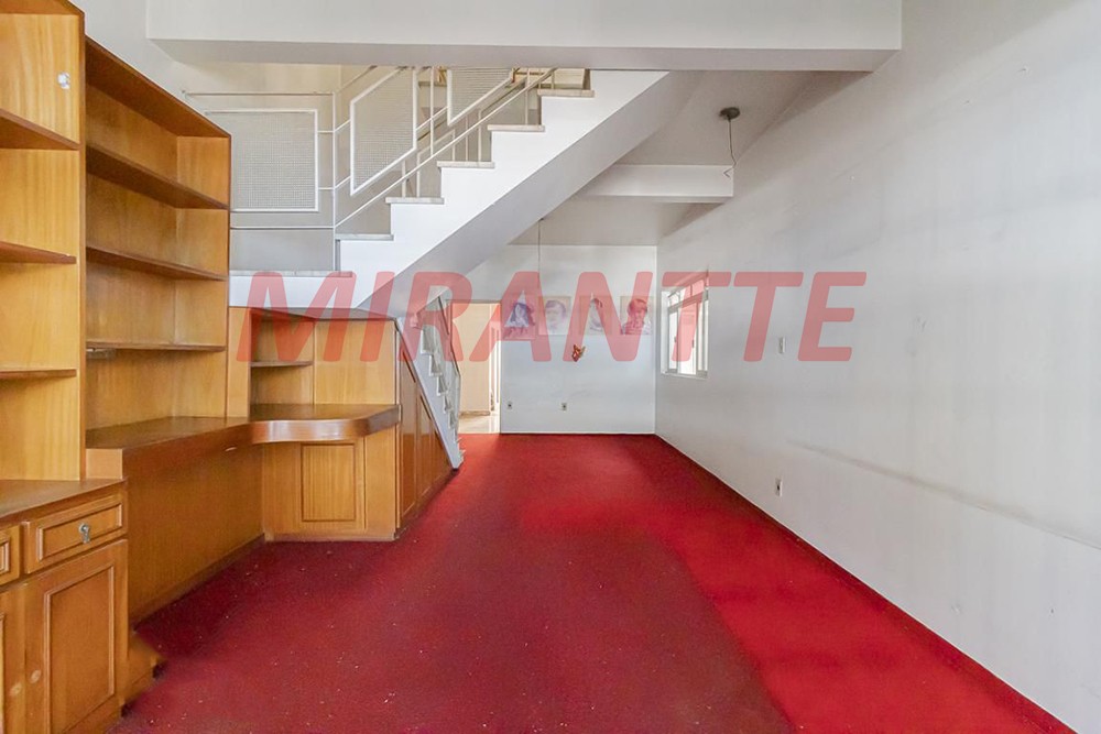 Sobrado de 282m² com 4 quartos em Cambuci