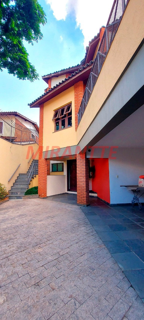 Sobrado de 229m² com 3 quartos em Palmas Do Tremembé