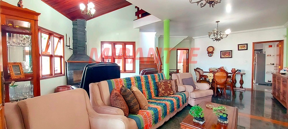 Sobrado de 229m² com 3 quartos em Palmas Do Tremembé
