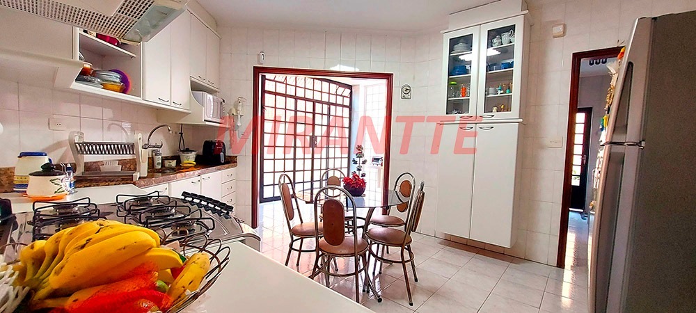 Sobrado de 229m² com 3 quartos em Palmas Do Tremembé