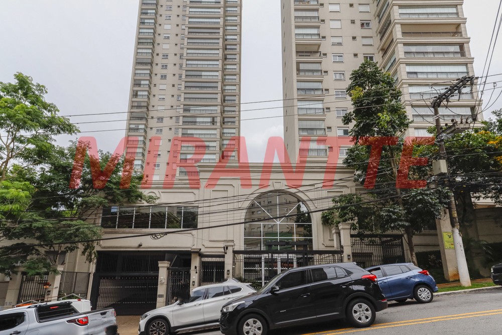 Apartamento de 264m² com 3 quartos em Santa Teresinha