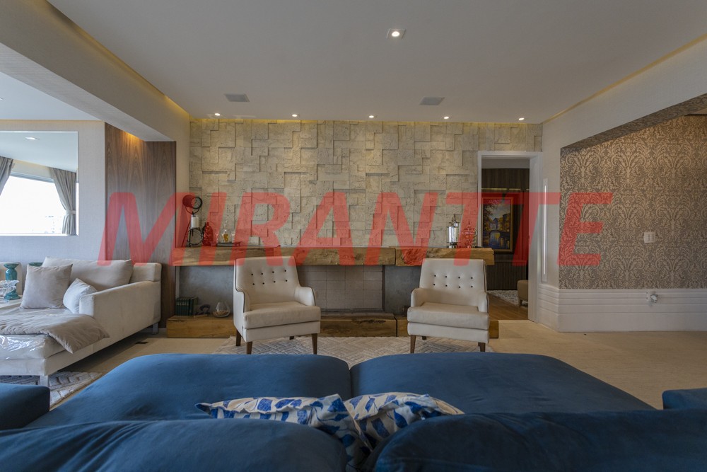 Apartamento de 264m² com 3 quartos em Santa Teresinha