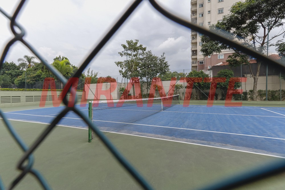 Apartamento de 264m² com 3 quartos em Santa Teresinha