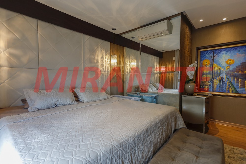 Apartamento de 264m² com 3 quartos em Santa Teresinha