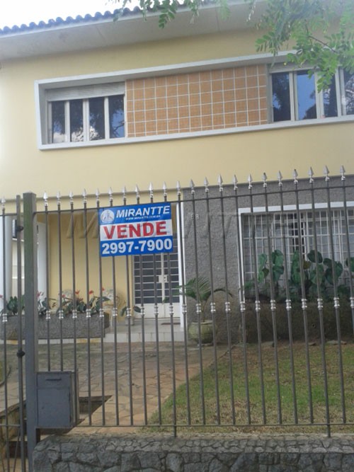 Sobrado com 5 quartos em Sumaré