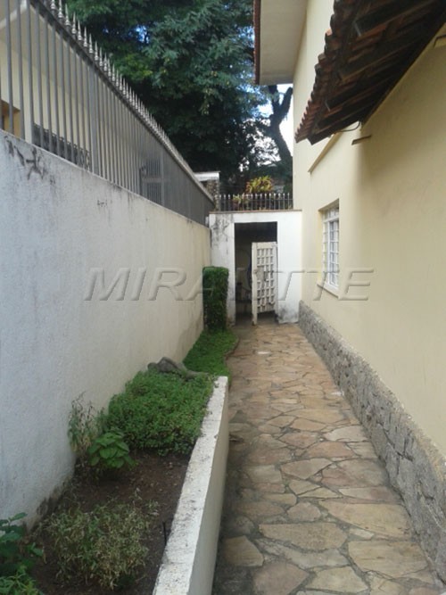 Sobrado com 5 quartos em Sumaré