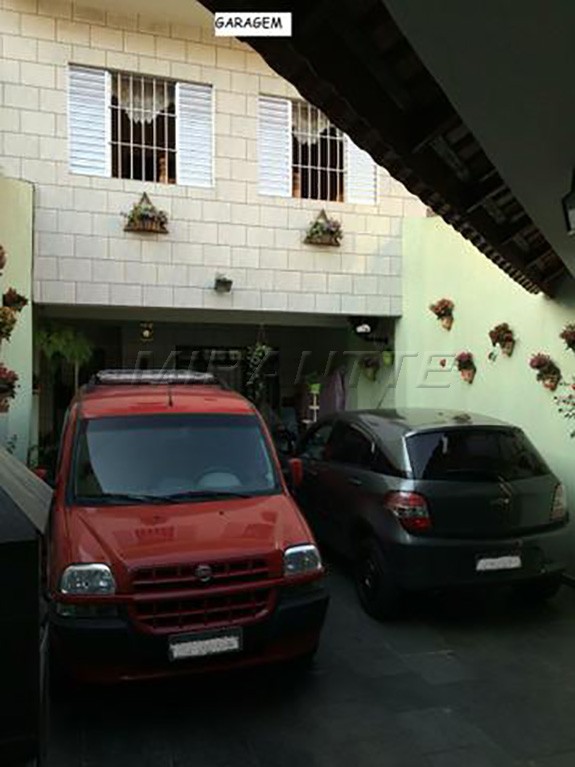 Sobrado com 3 quartos em Vila Espanhola
