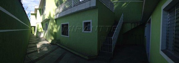 Sobrado de 210m² com 3 quartos em Vila Mazzei