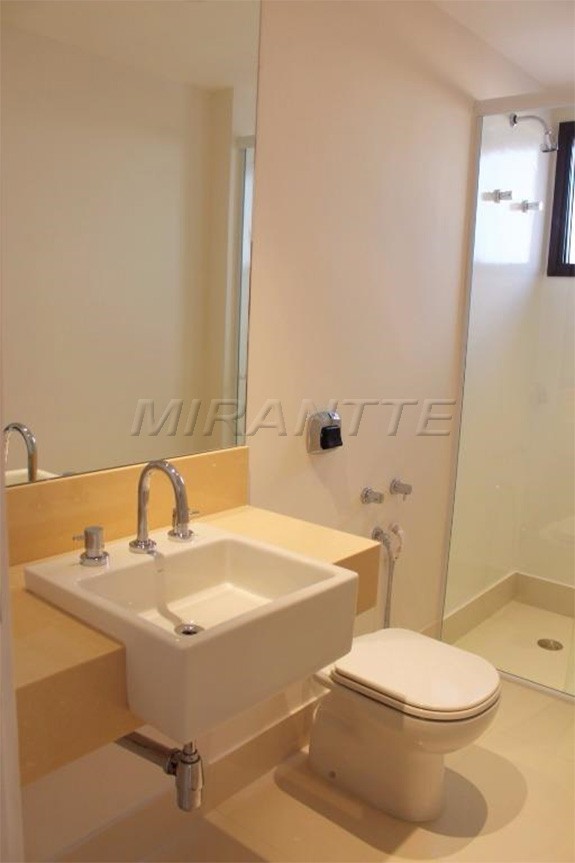 Apartamento de 500m² com 4 quartos em Aclimação