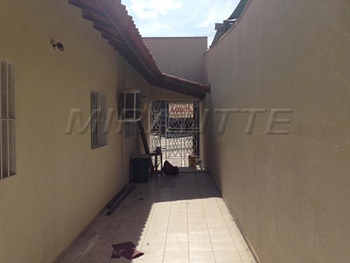 Comercial de 175m² em Água Fria