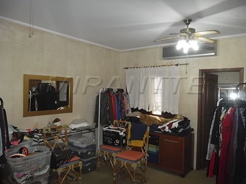 Sobrado de 240m² com 4 quartos em Vila Mazzei