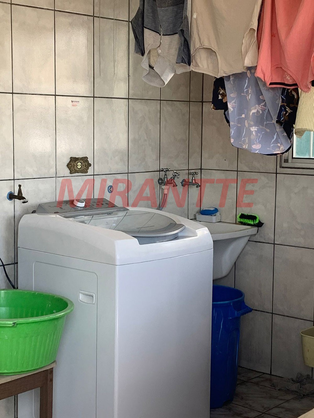 Sobrado de 165m² com 3 quartos em Jardim Brasil