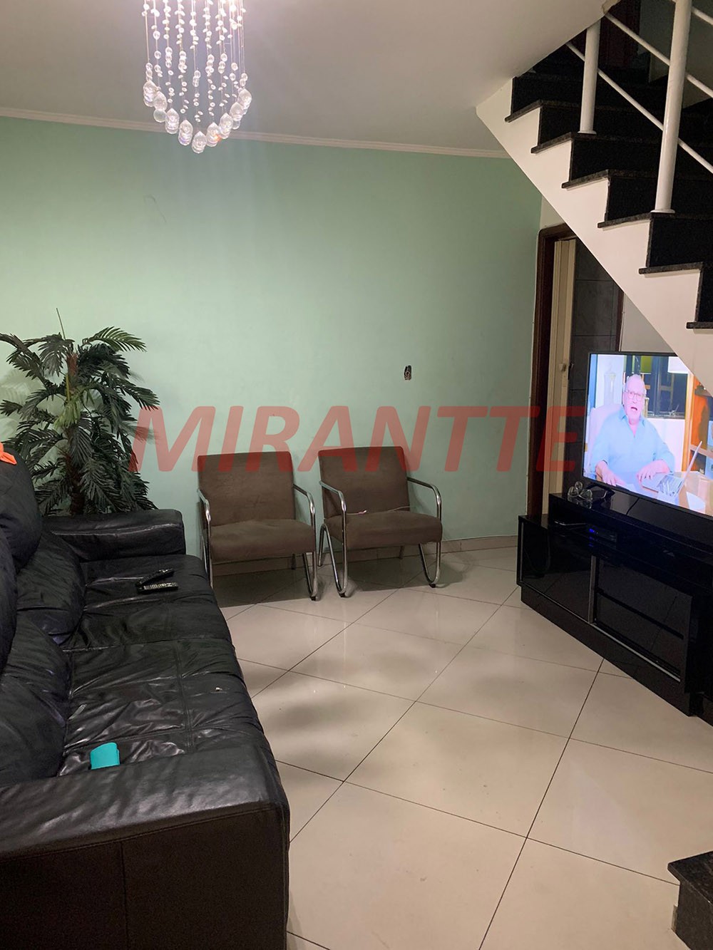 Sobrado de 165m² com 3 quartos em Jardim Brasil