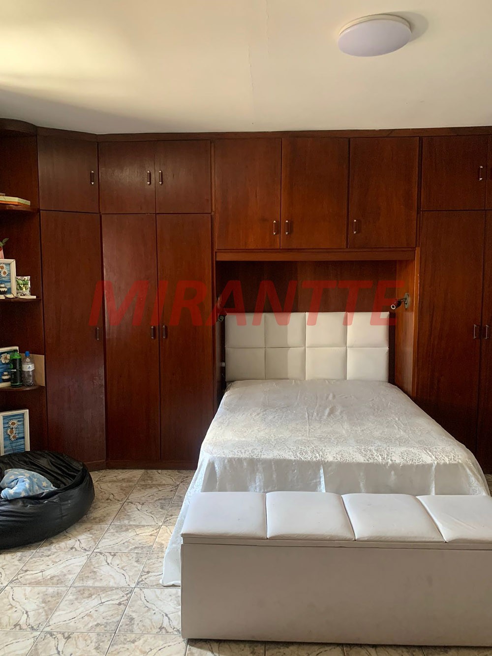 Sobrado de 165m² com 3 quartos em Jardim Brasil