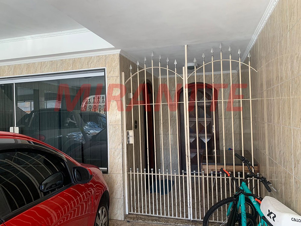 Sobrado de 165m² com 3 quartos em Jardim Brasil
