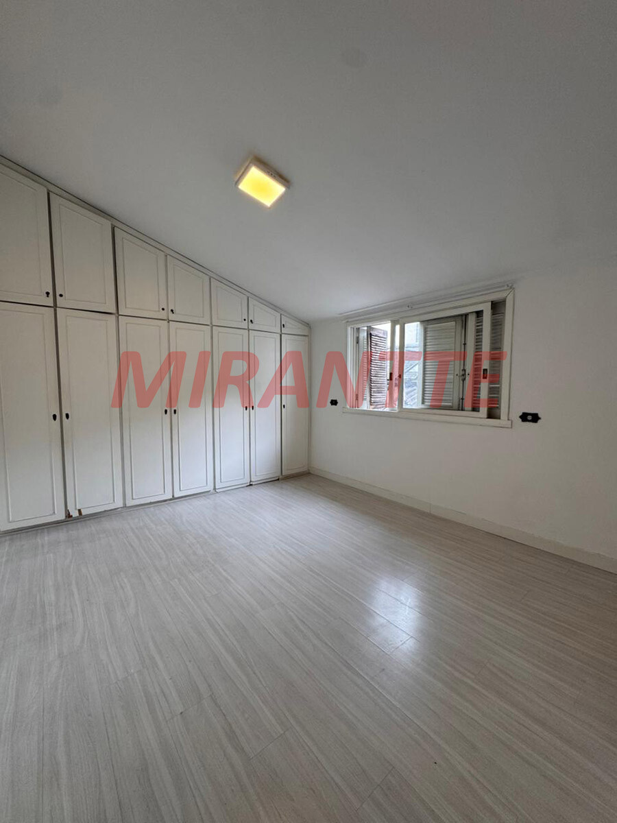 Sobrado de 227m² com 3 quartos em Jardim França