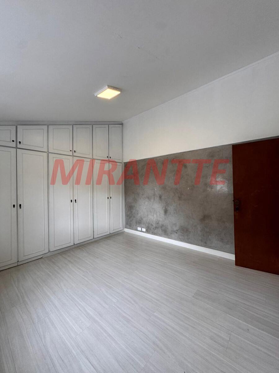 Sobrado de 227m² com 3 quartos em Jardim França