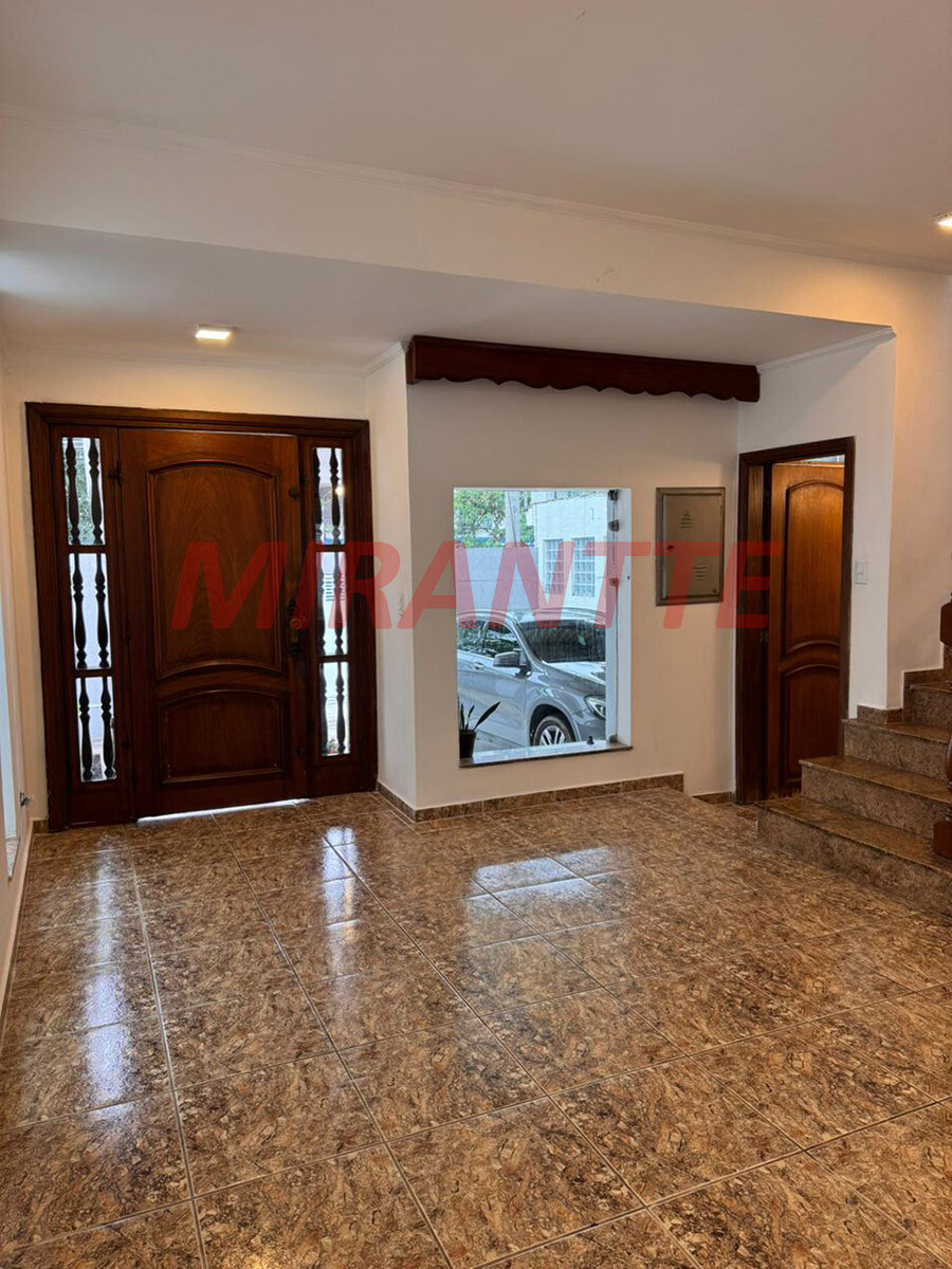 Sobrado de 227m² com 3 quartos em Jardim França