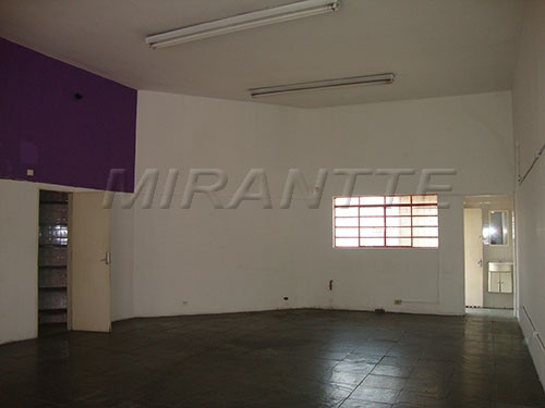 Comercial de 221m² em Lauzane Paulista