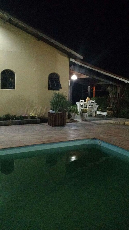 ChÁcara de 2900m² com 5 quartos em Vitória Régia