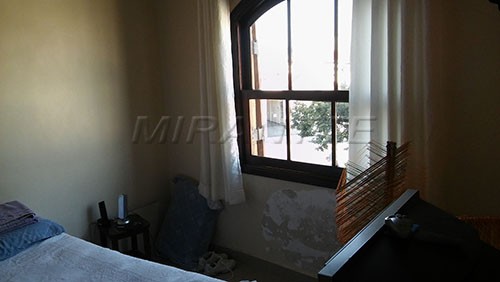 Sobrado de 93m² com 3 quartos em Cachoeirinha