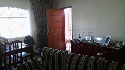 Sobrado de 93m² com 3 quartos em Cachoeirinha