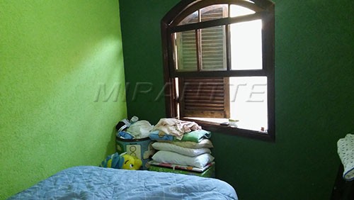Sobrado de 93m² com 3 quartos em Cachoeirinha