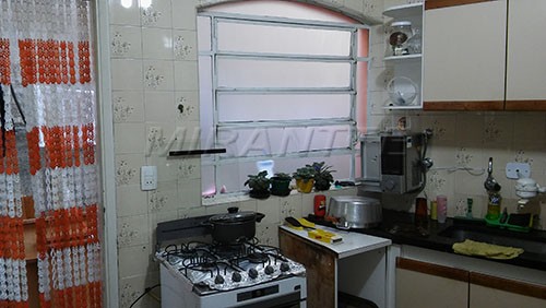 Sobrado de 93m² com 3 quartos em Cachoeirinha