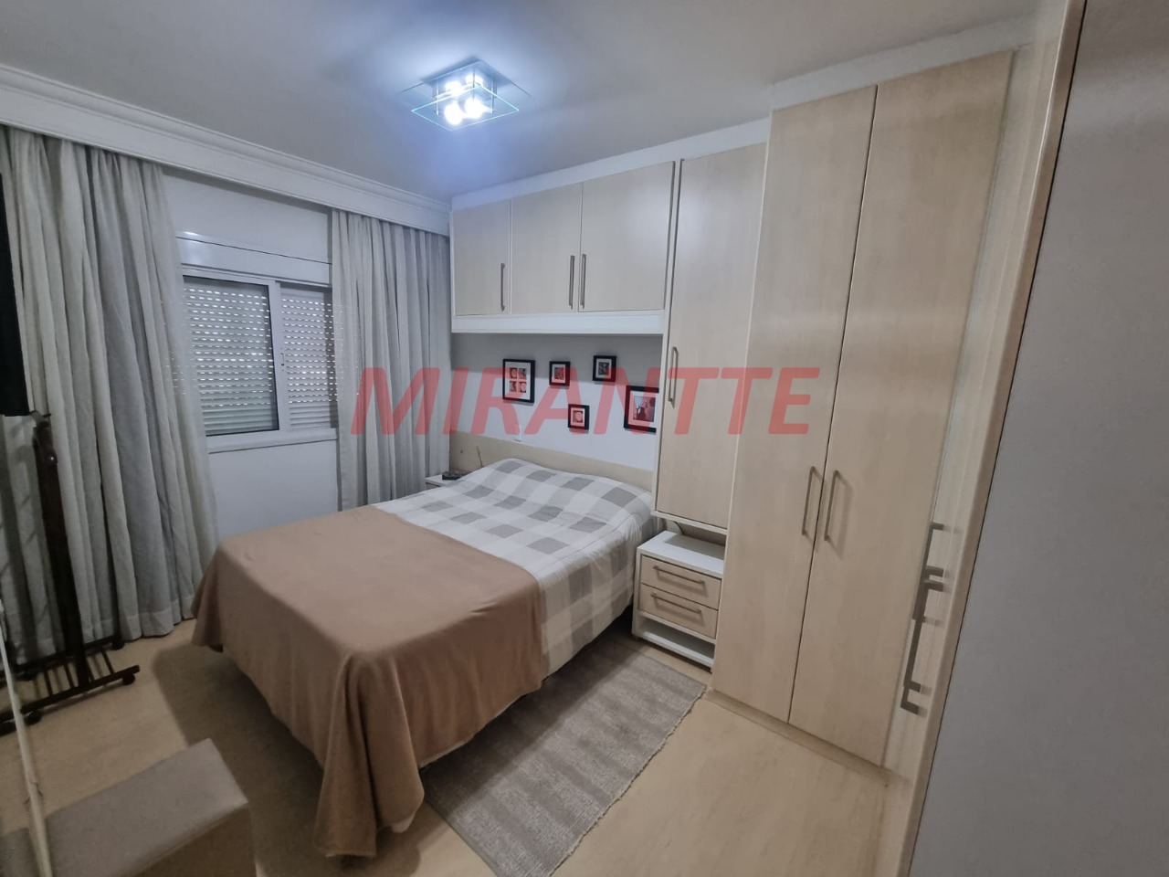 Apartamento de 64m² com 2 quartos em Santana