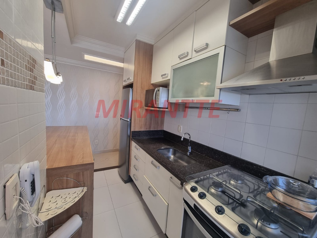Apartamento de 64m² com 2 quartos em Santana