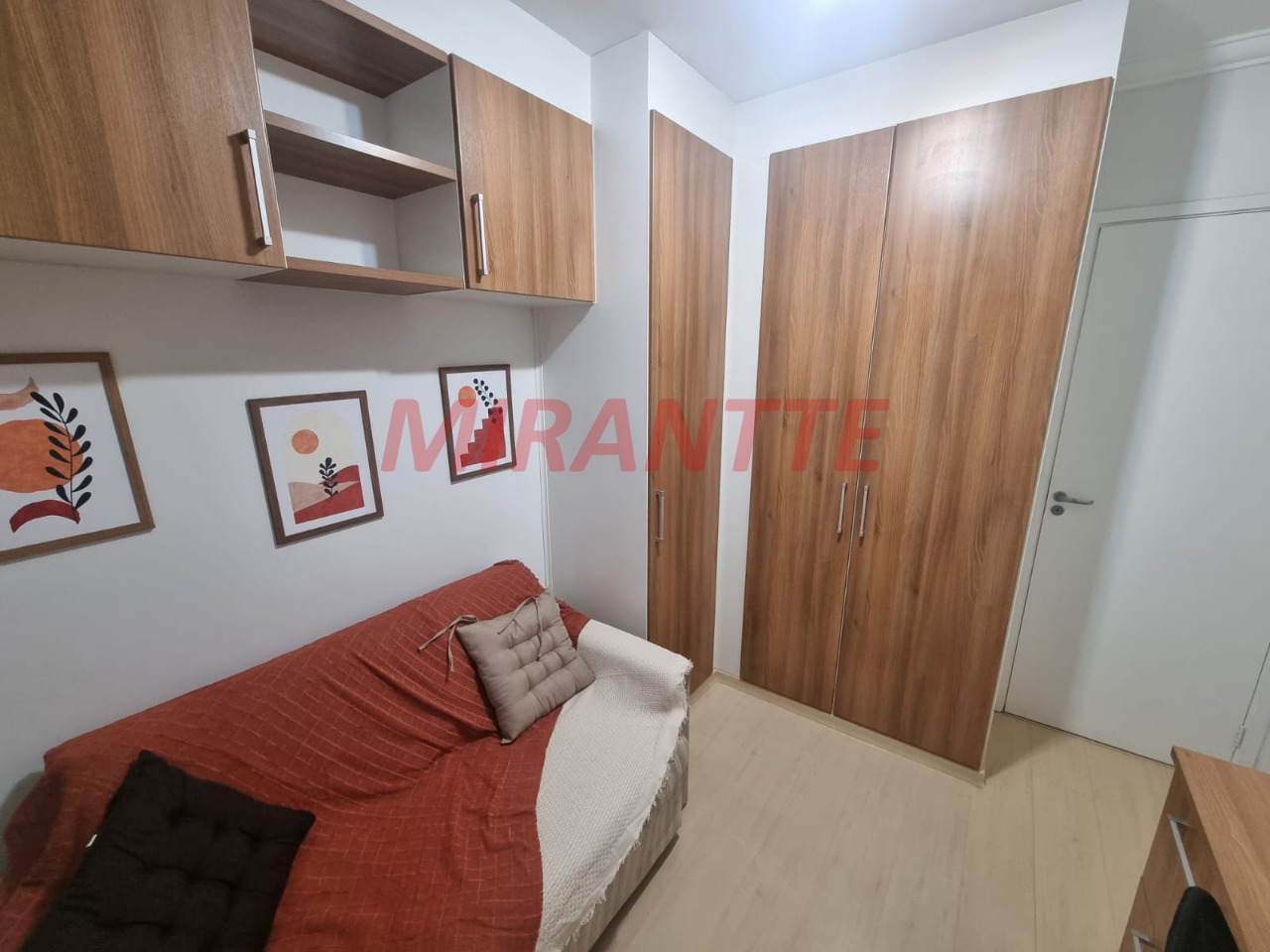 Apartamento de 64m² com 2 quartos em Santana