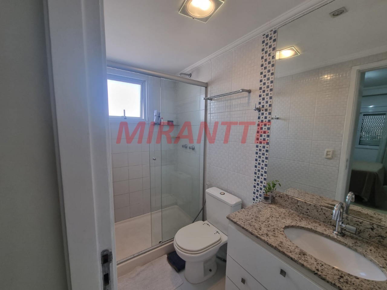 Apartamento de 64m² com 2 quartos em Santana