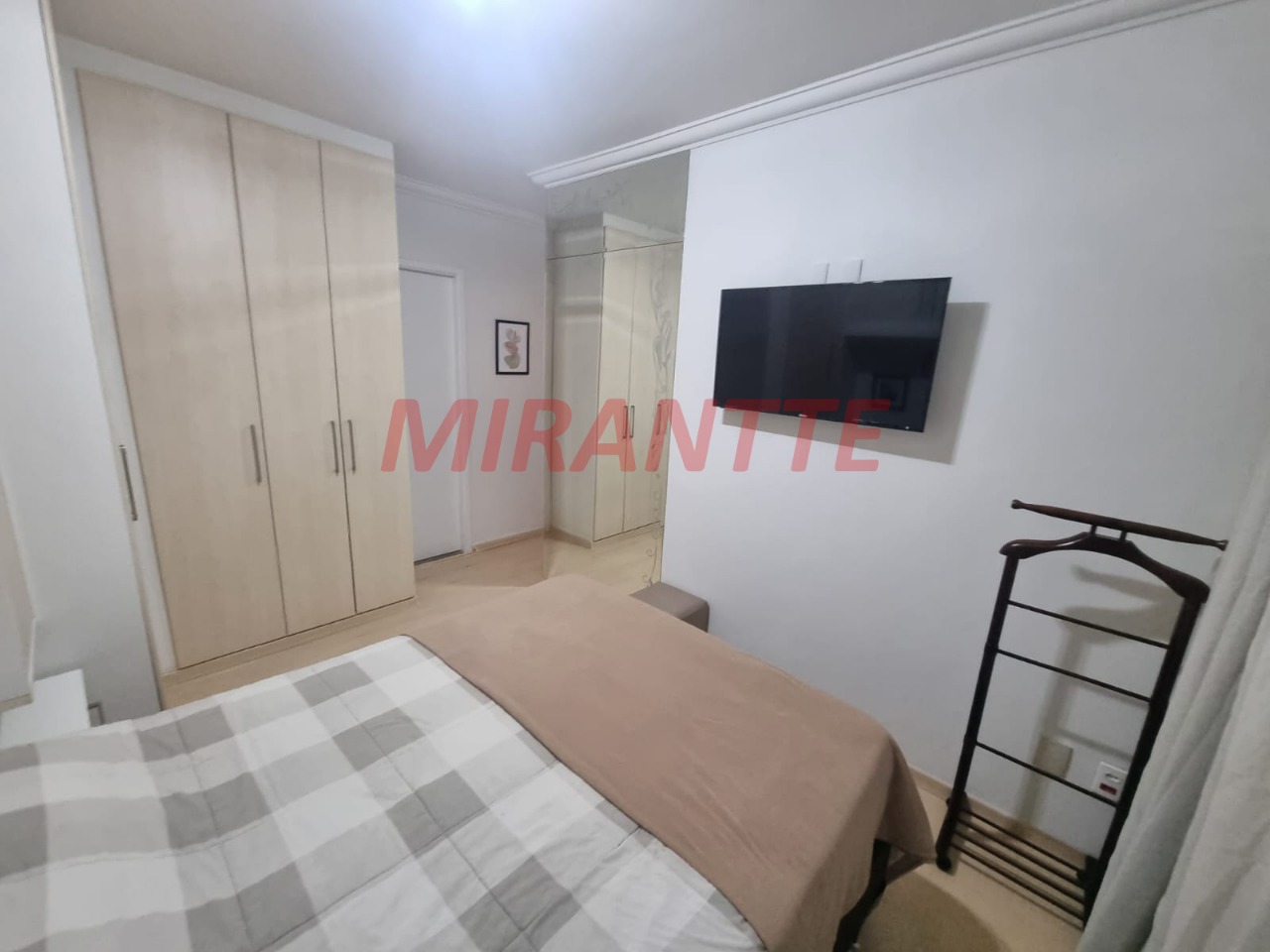 Apartamento de 64m² com 2 quartos em Santana