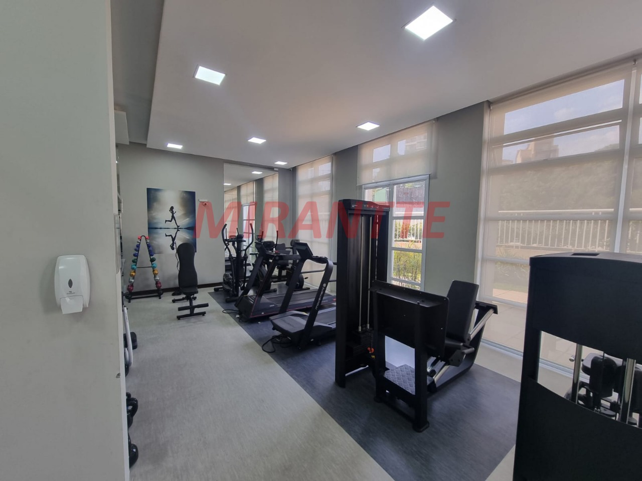 Apartamento de 64m² com 2 quartos em Santana