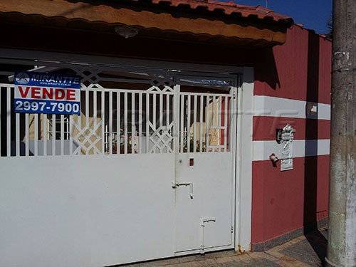 Casa terrea de 400m² com 5 quartos em Tremembe