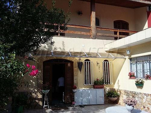 Casa terrea de 400m² com 5 quartos em Tremembe
