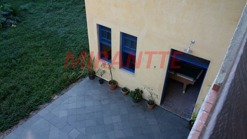 Casa terrea de 200m² com 3 quartos em Serra da Cantareira