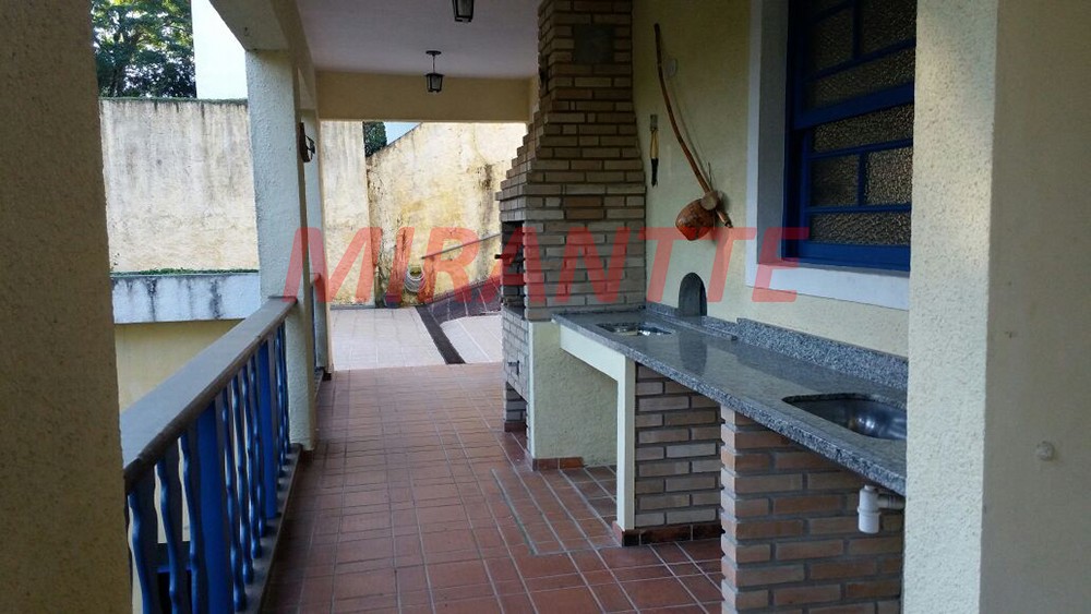 Casa terrea de 200m² com 3 quartos em Serra da Cantareira