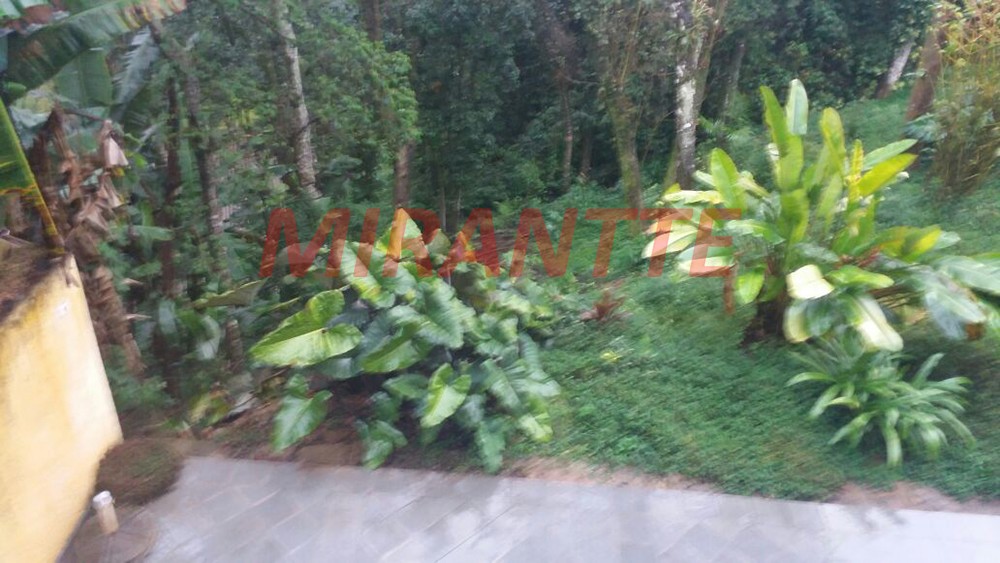 Casa terrea de 200m² com 3 quartos em Serra da Cantareira