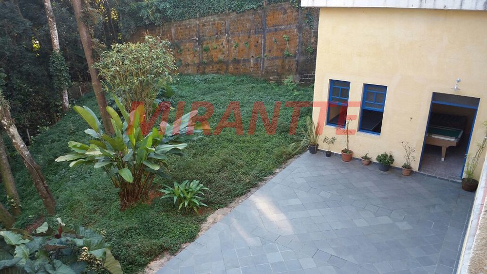 Casa terrea de 200m² com 3 quartos em Serra da Cantareira