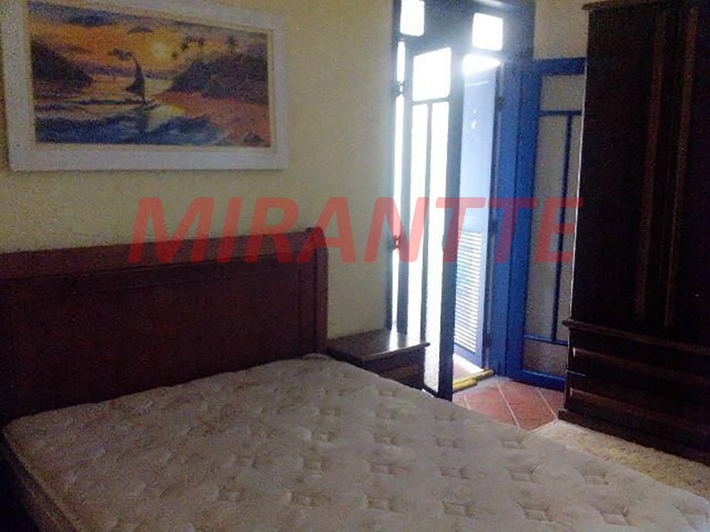 Casa terrea de 200m² com 3 quartos em Serra da Cantareira