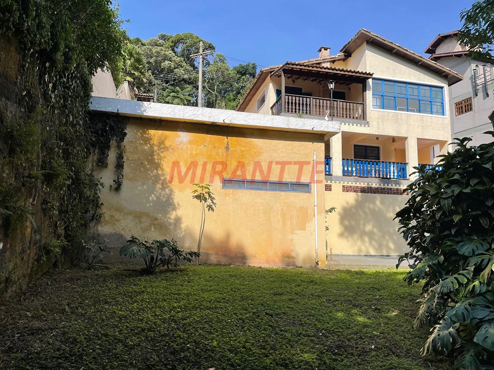 Casa terrea de 200m² com 3 quartos em Serra da Cantareira