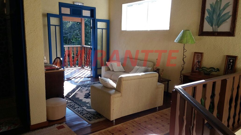 Casa terrea de 200m² com 3 quartos em Serra da Cantareira