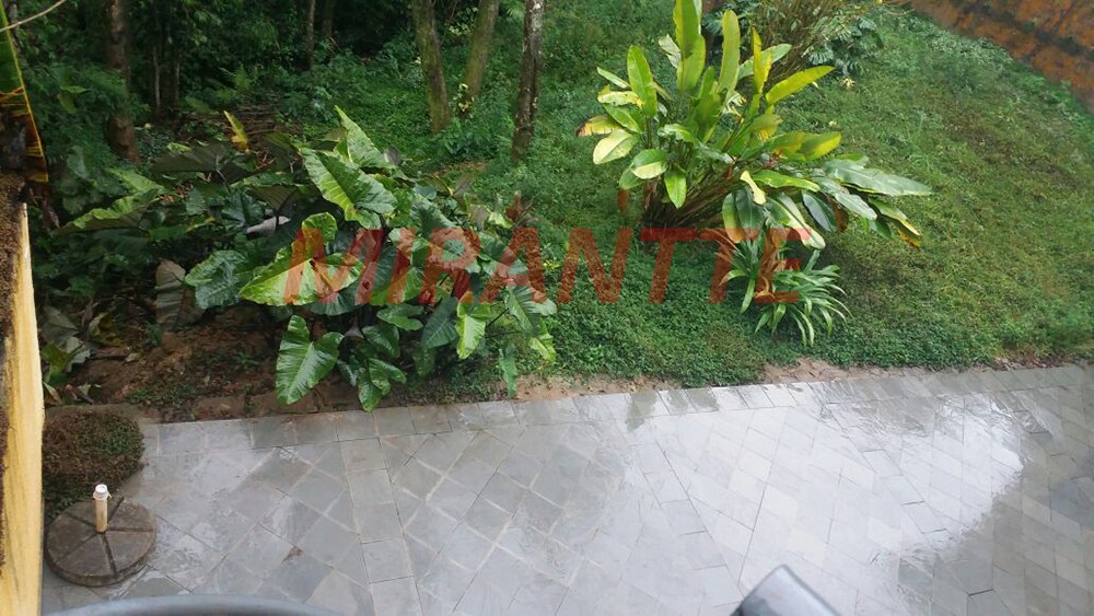 Casa terrea de 200m² com 3 quartos em Serra da Cantareira
